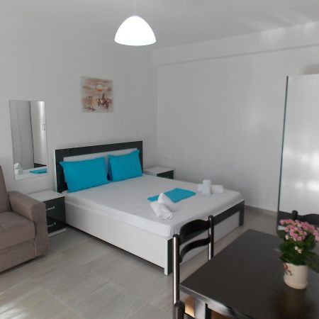 Elvin Apartments ซารานเดอ ภายนอก รูปภาพ
